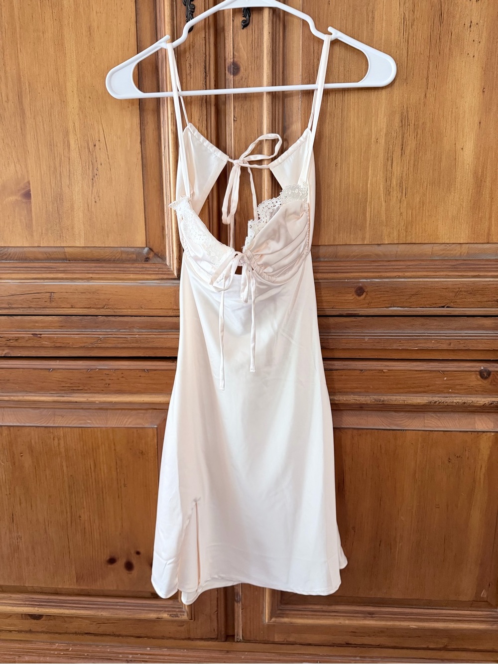 Lace-Trim Tie-Front Mini Dress in Cream - Picture 3 of 7